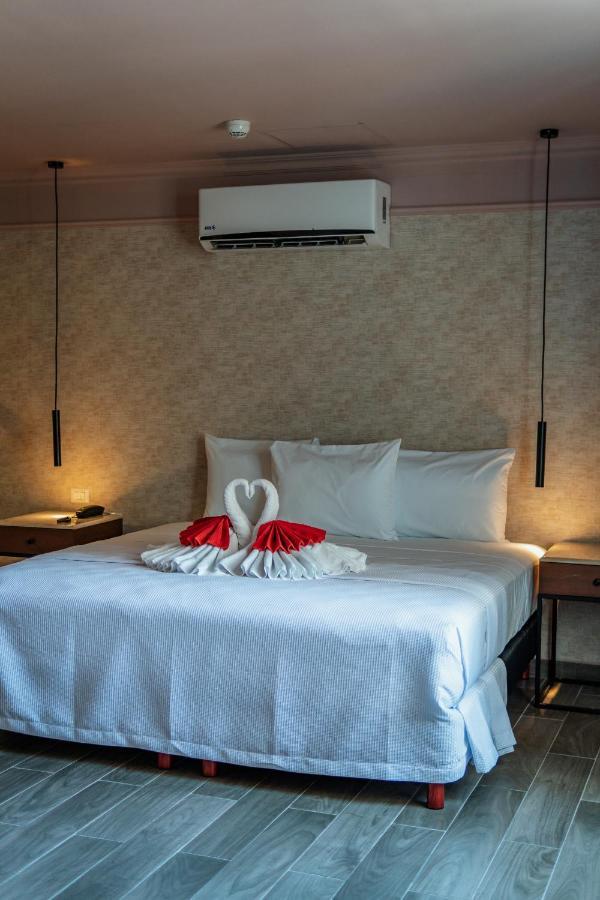 Hotel Mid Project ميريدا المظهر الخارجي الصورة