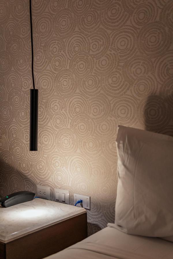 Hotel Mid Project ميريدا المظهر الخارجي الصورة