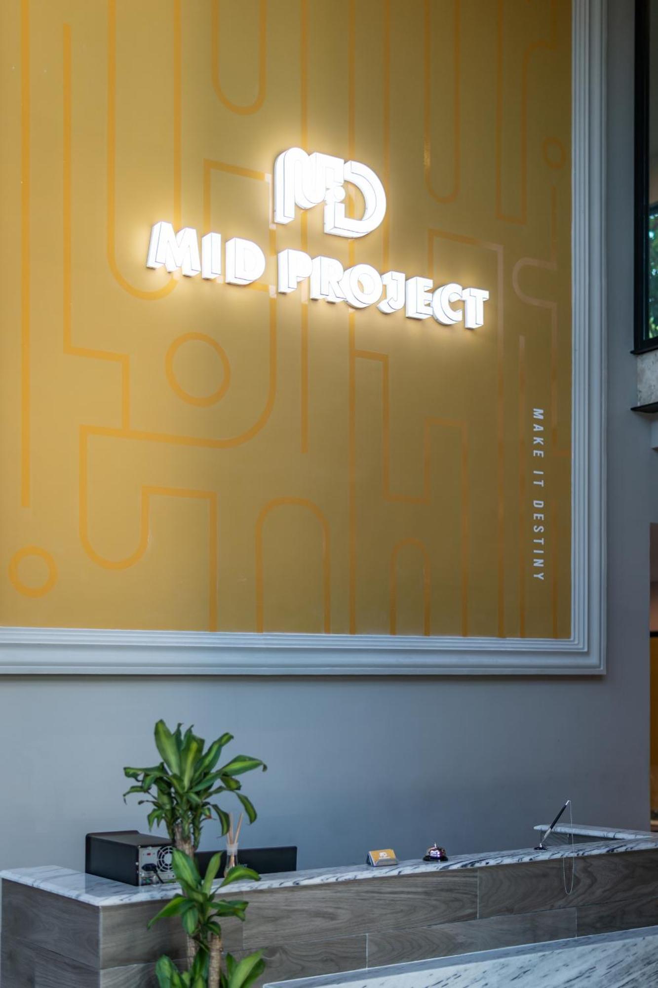 Hotel Mid Project ميريدا المظهر الخارجي الصورة